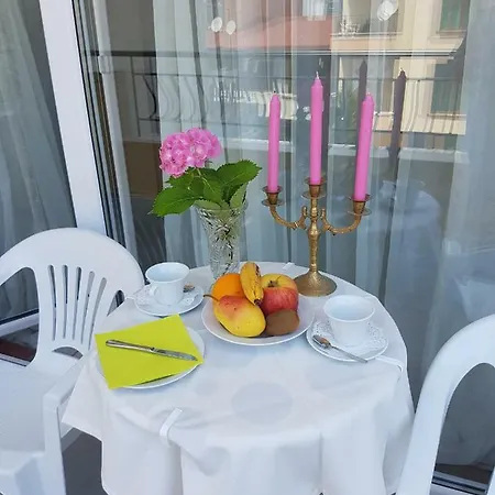 Elitonia Delux Apartment Nesebar